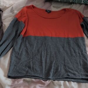 Splendid Orange and Gray Knit Top